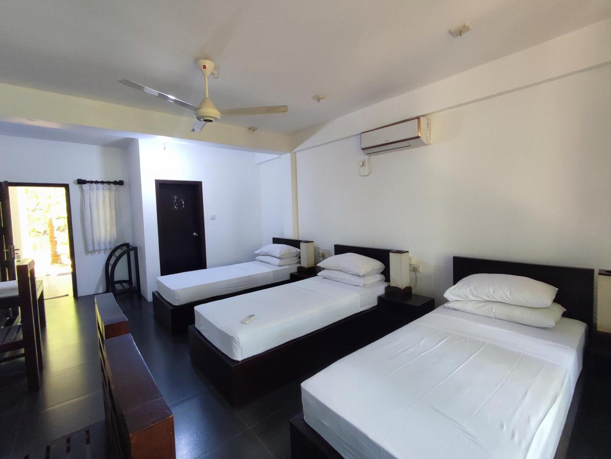Lakmini Lodge Sigiriya Eksteriør bilde