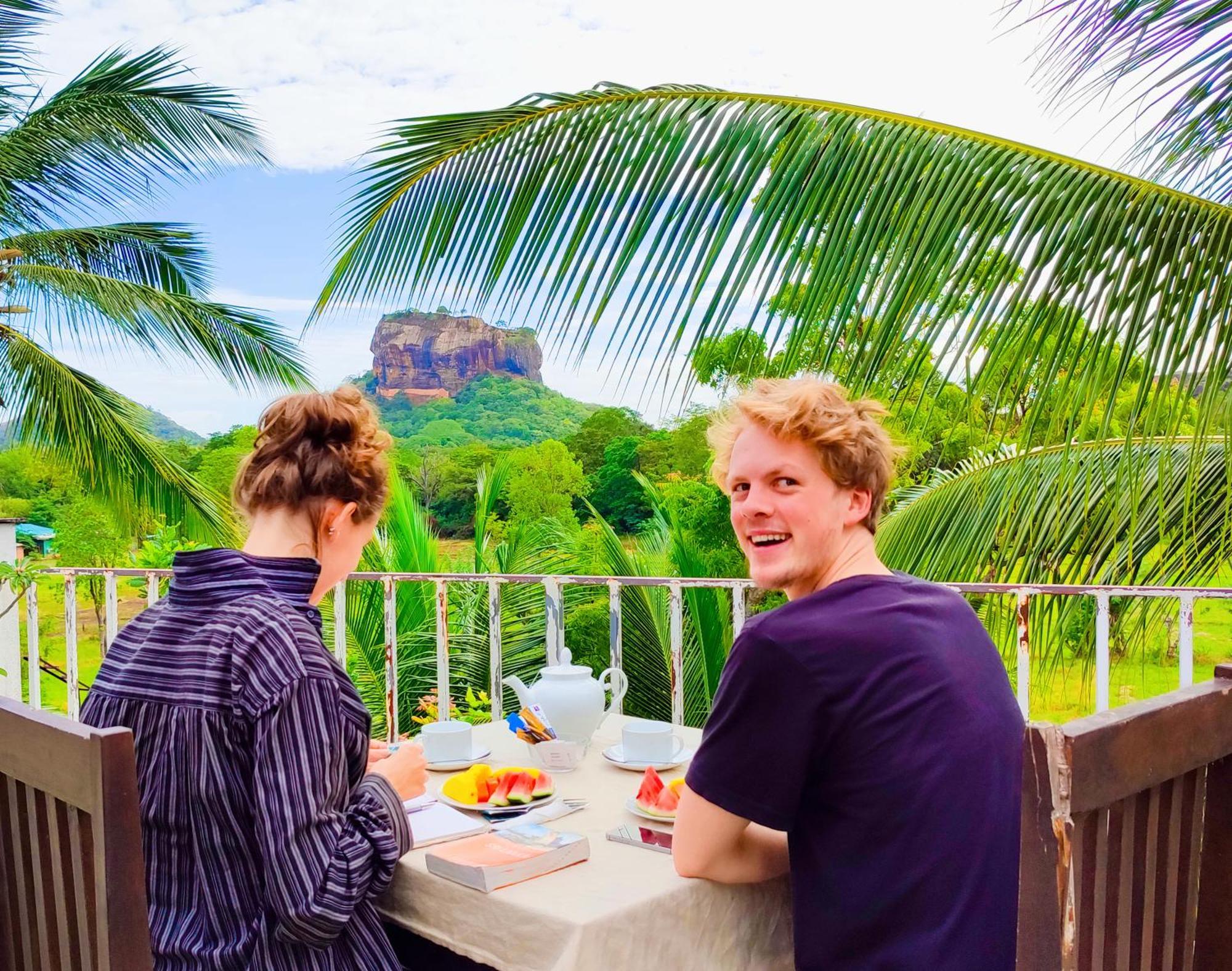 Lakmini Lodge Sigiriya Eksteriør bilde
